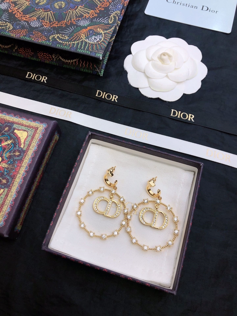 chr1st1an D10r earrings